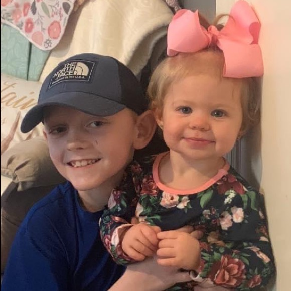 Meet your Posher, Ashley - Picture 2 of 3